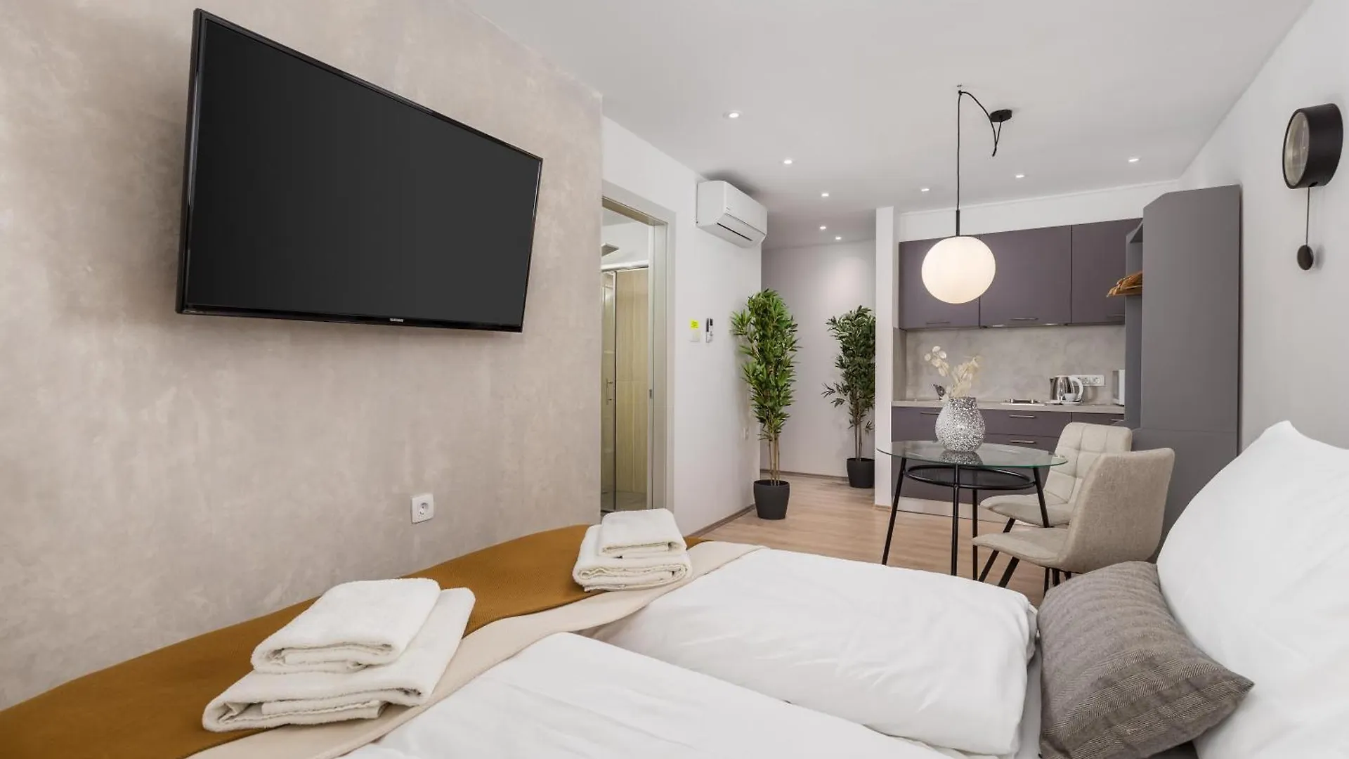 Molo Longo - Central Apartments & Rooms Rijeka