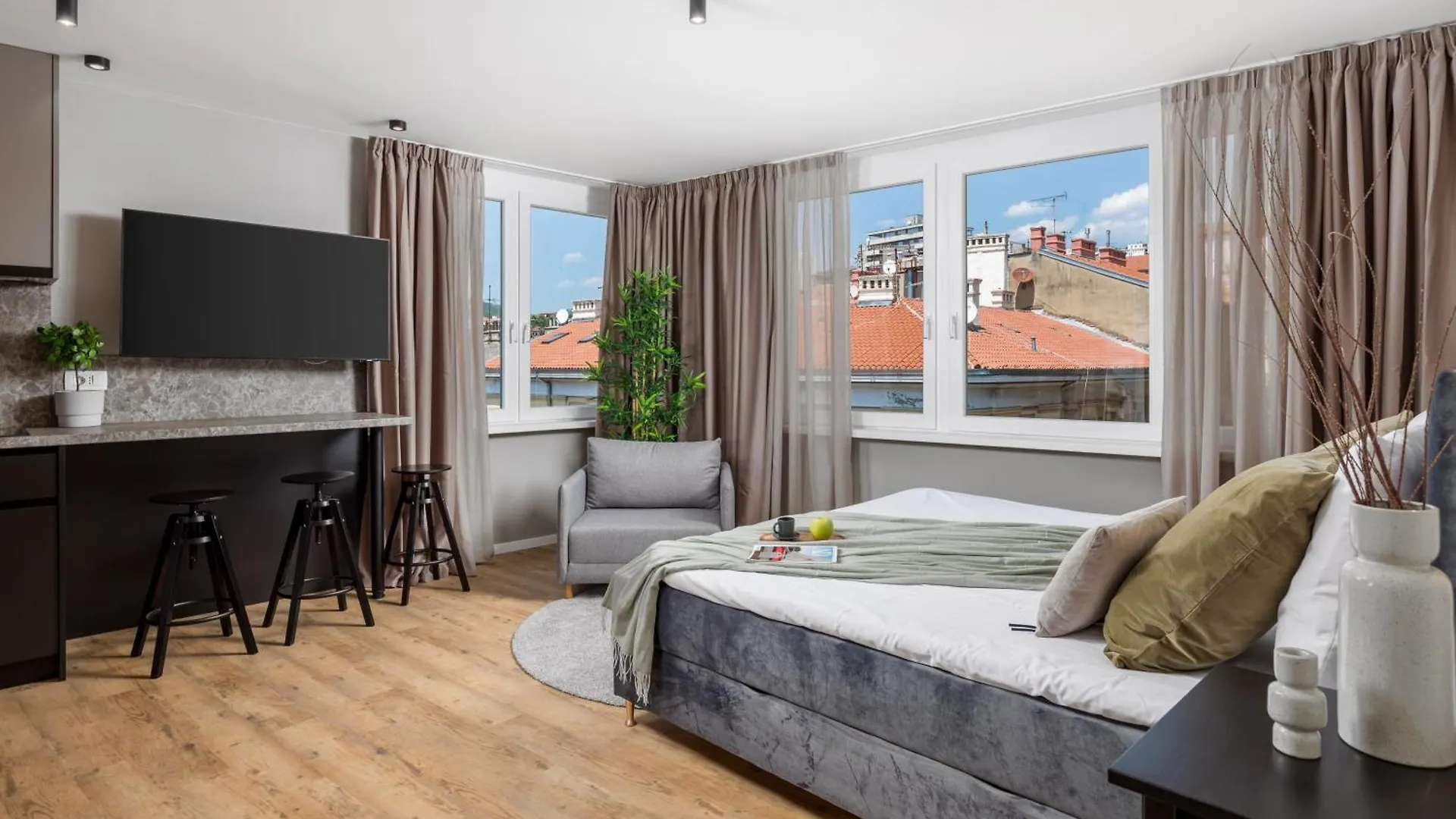 רייקה Molo Longo - Central Apartments & Rooms