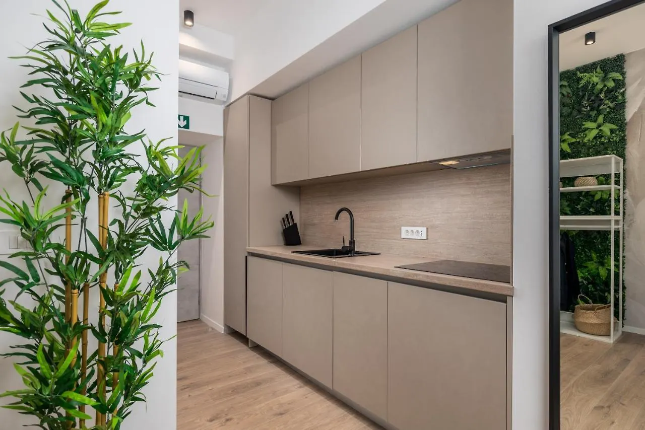 Molo Longo - Central Apartments & Rooms Rijeka