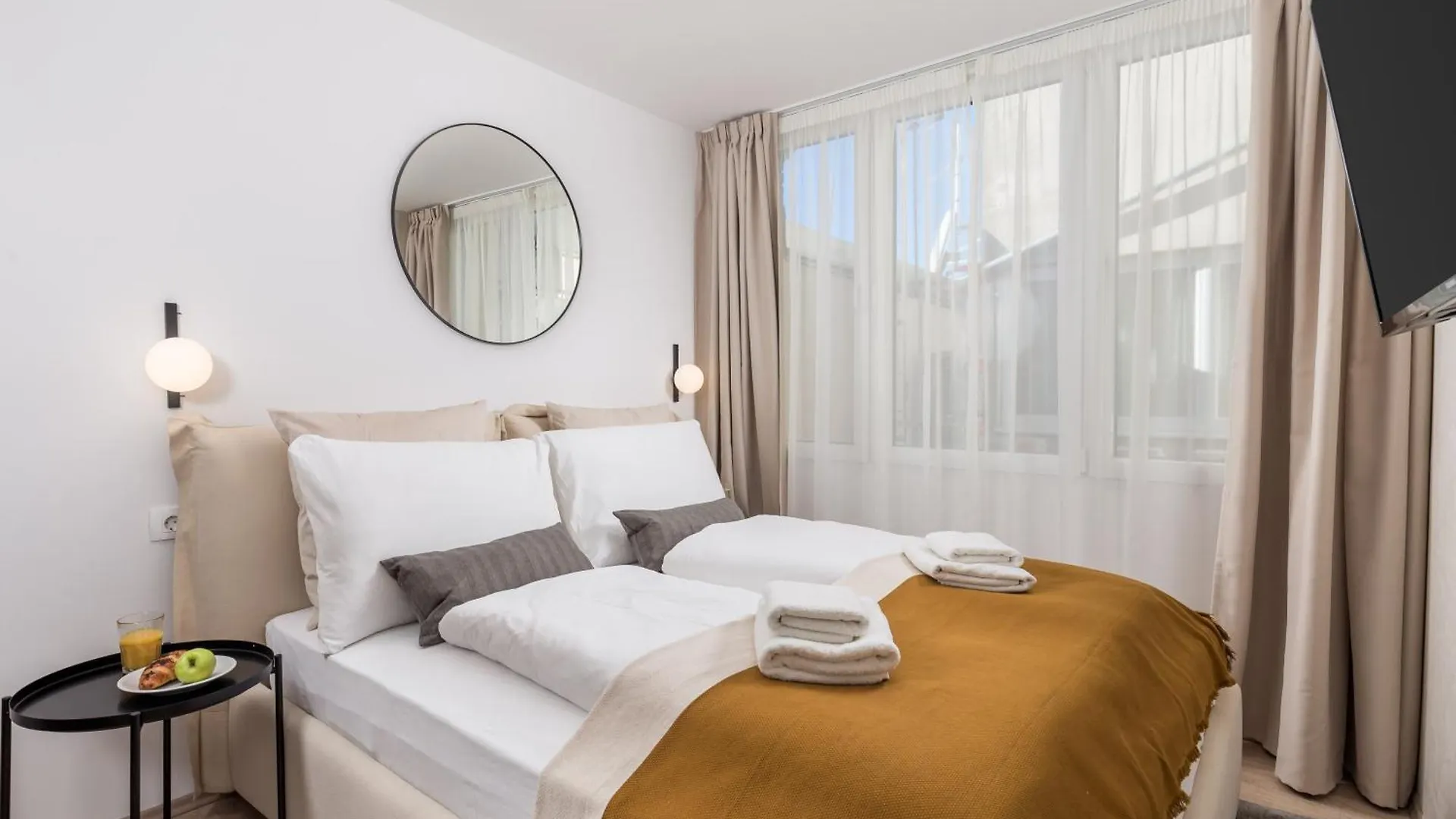 Molo Longo - Central Apartments & Rooms Rijeka
