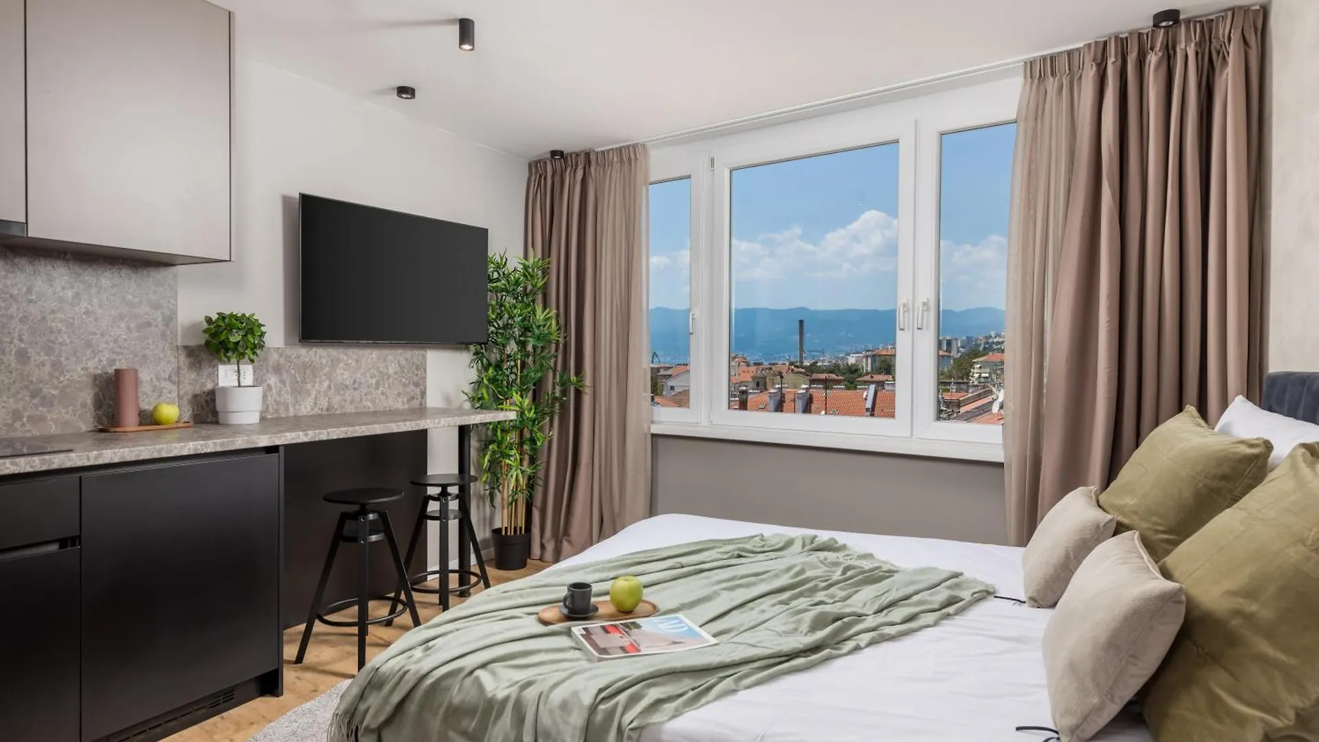 Molo Longo - Central Apartments & Rooms Rijeka